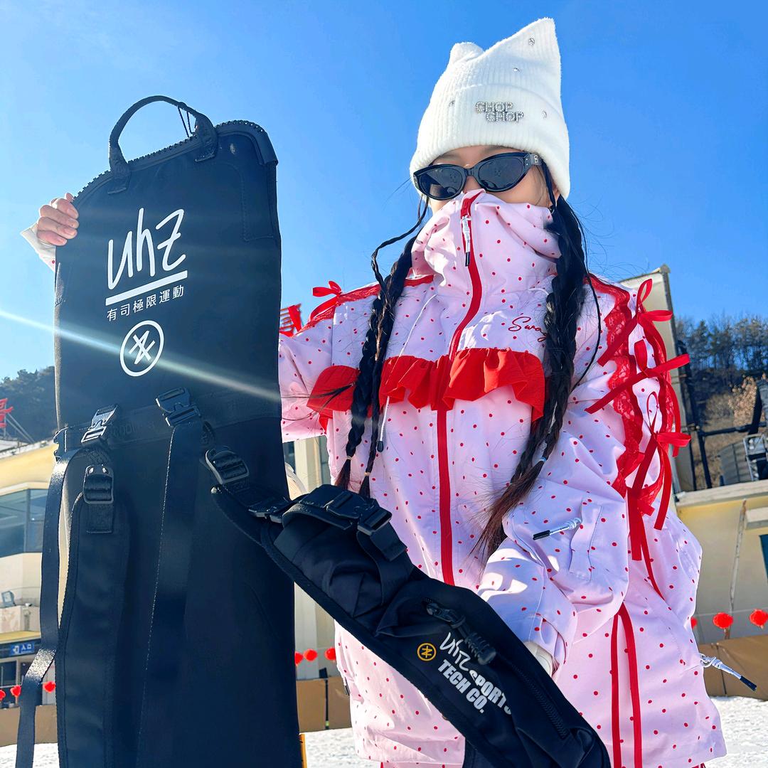 小黑滑雪摔跤第一名🏂