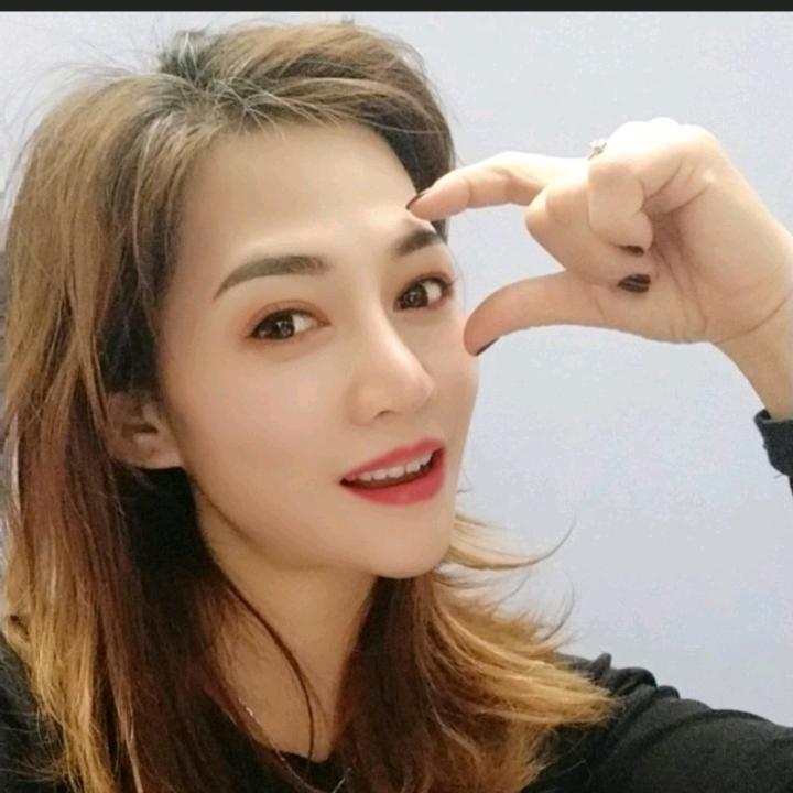 巧妍欧韩外贸服饰