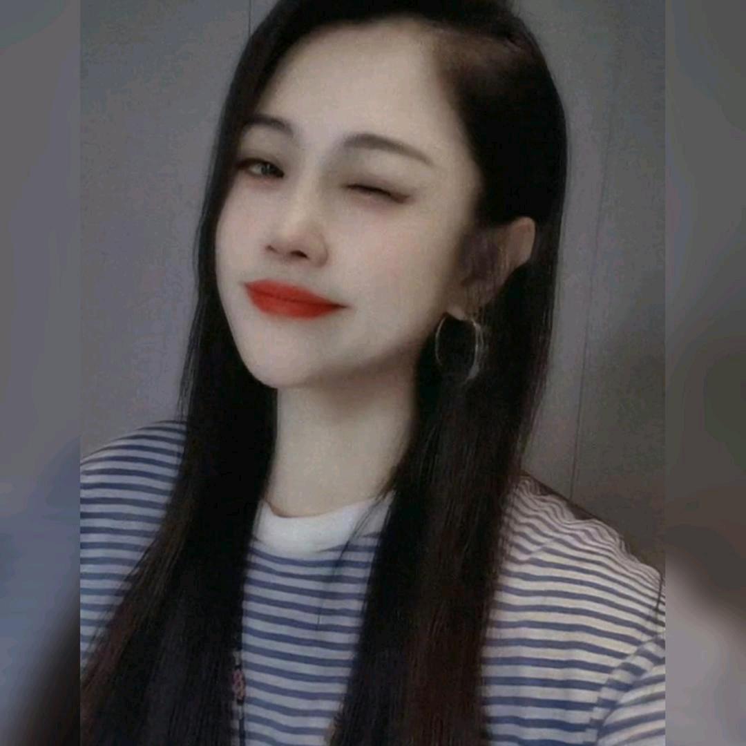 张   海鲜🦞🐬🦀🐚🐙
