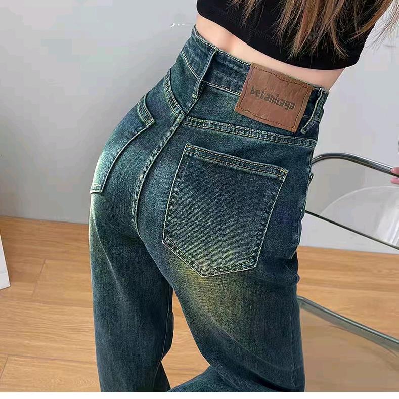 逸晨女装服饰店