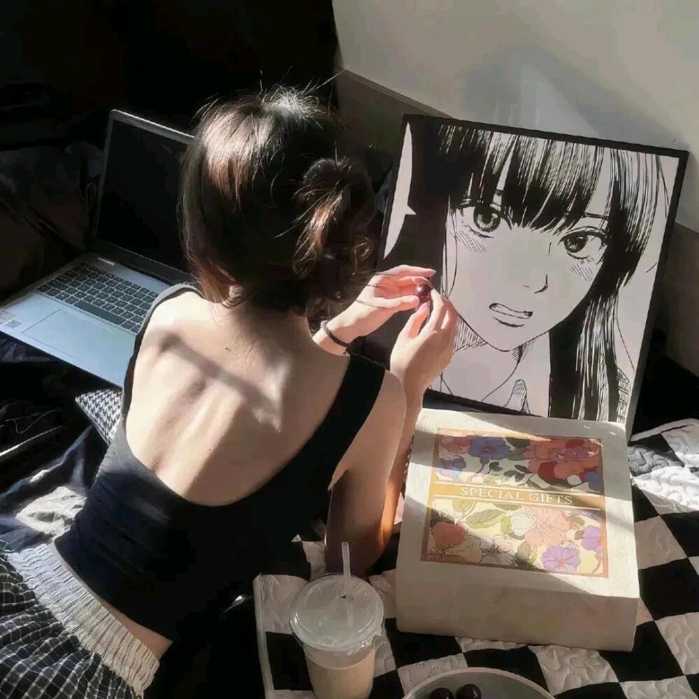 养了一个月亮ᶠ