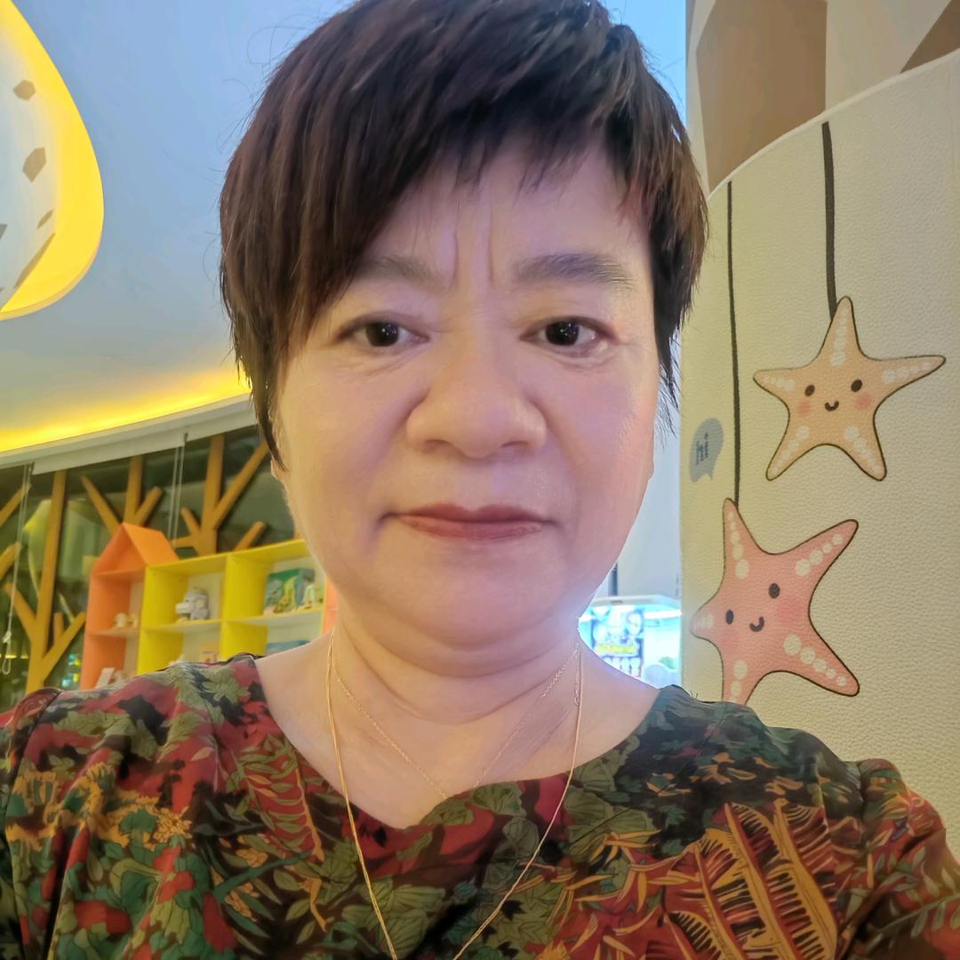 开心qin姐