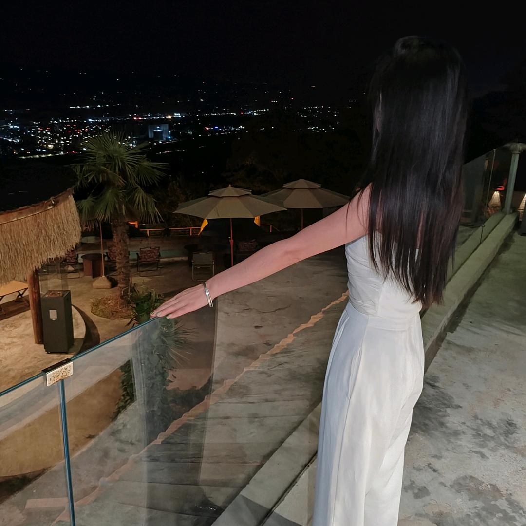 虎牙妹&