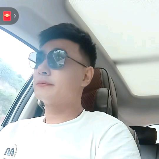 春哥
