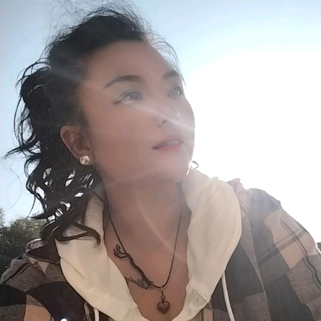 《💋巴渝采耳》横丽店  小卢💋💋