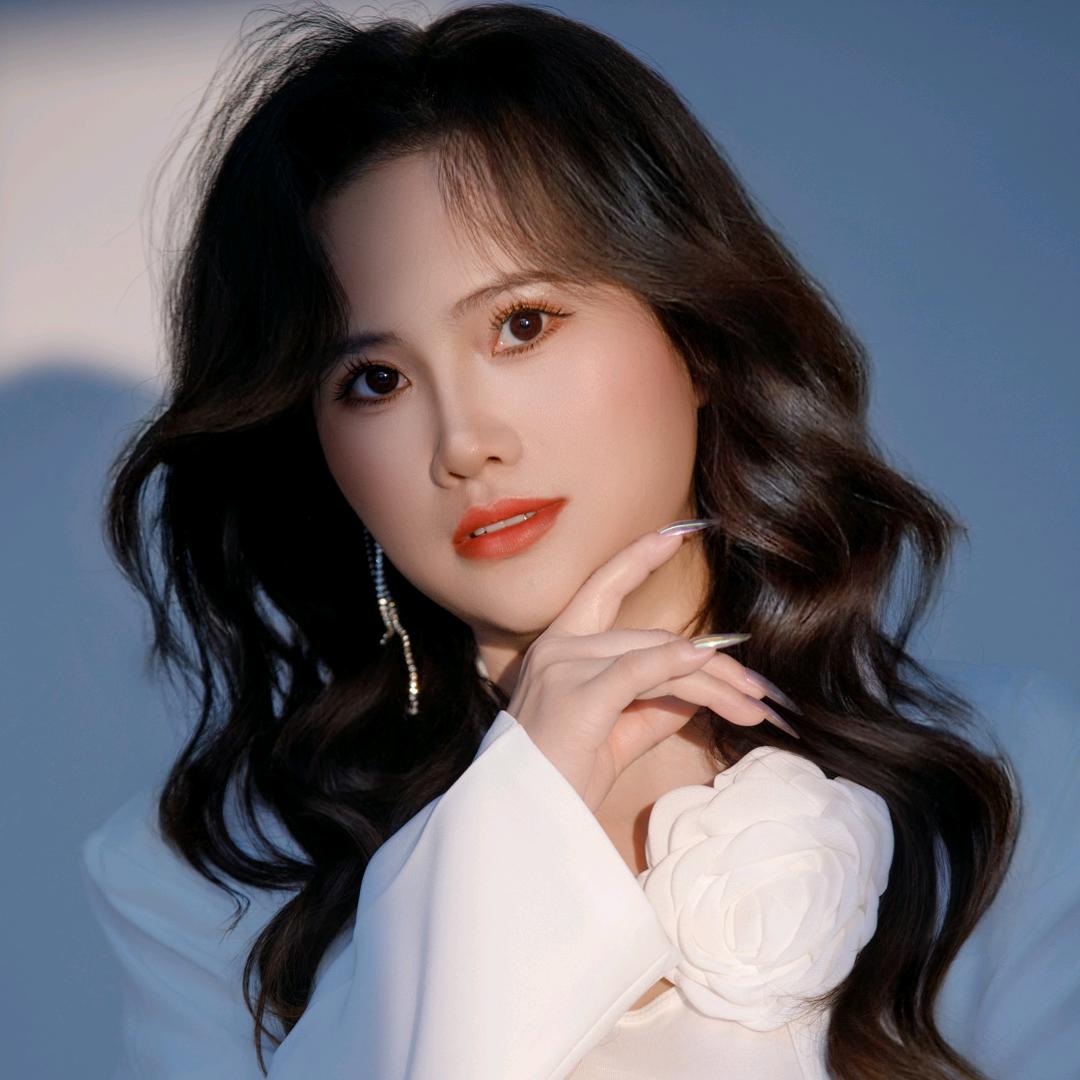 靖西龍摄影惠惠