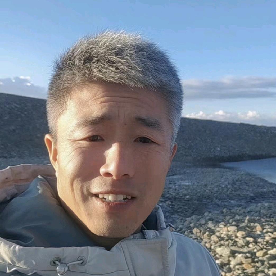 库尔勒共享净水器 许志刚