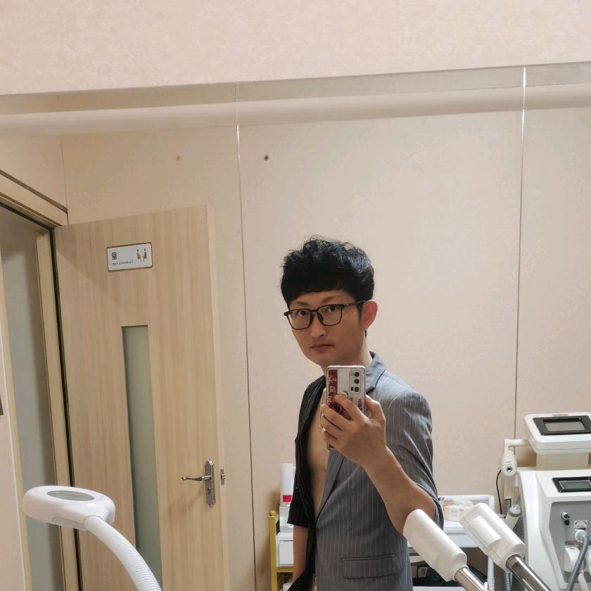 @Eric设计师