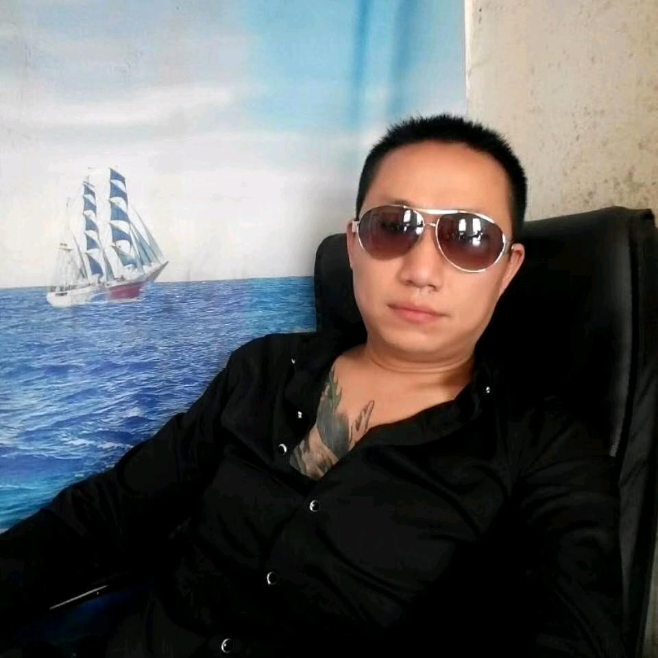 阿军