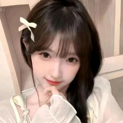 信科小烟学姐(有新生裙版)