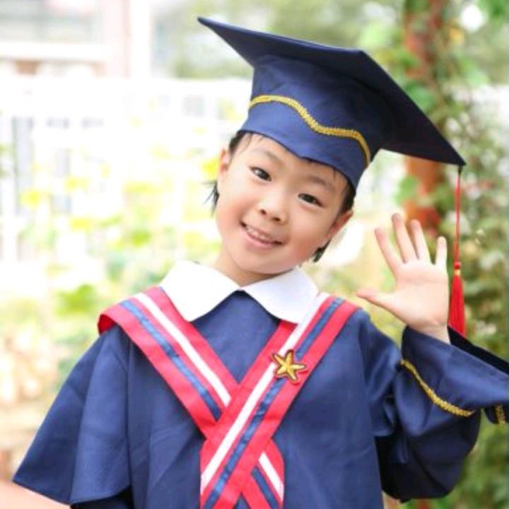 一只蜗牛牵我去散步🚶🚶🚶🚶