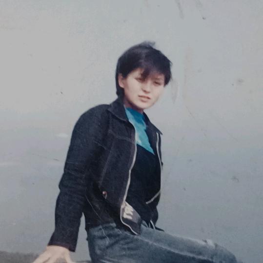 褀芸康正脊按摩