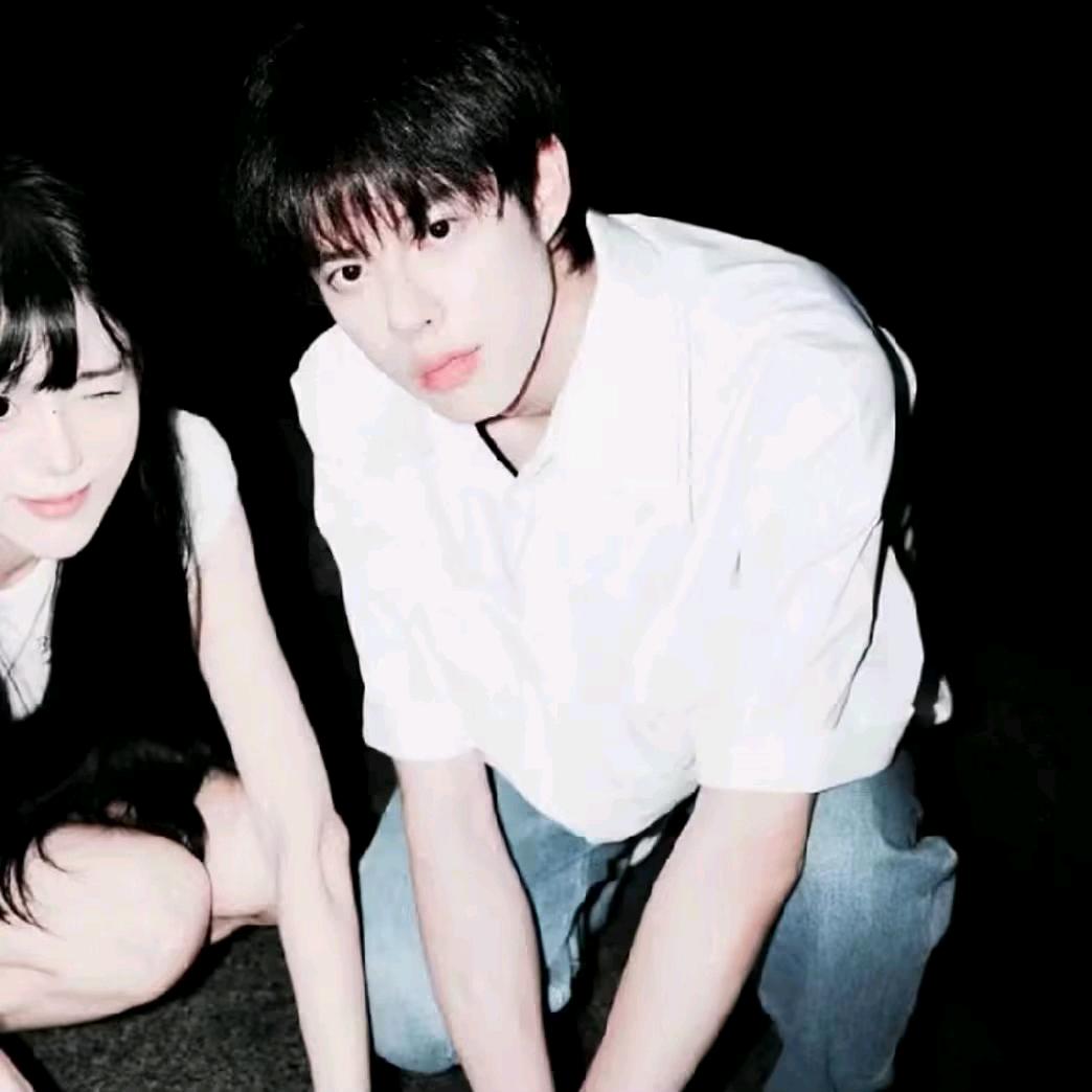 弄约民族歌者约岛乐队🎶🎧🎹