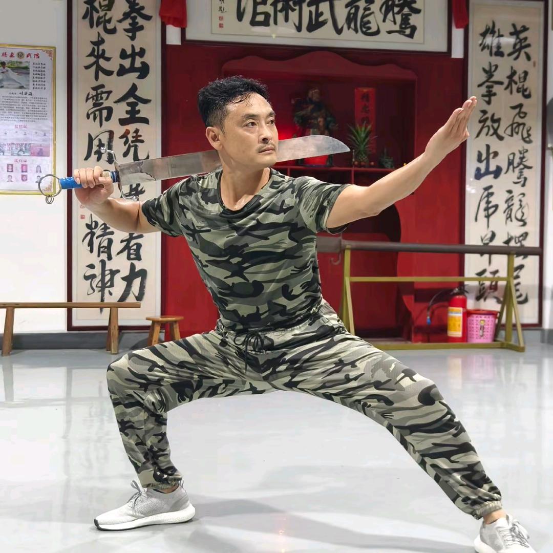 初歌🔥