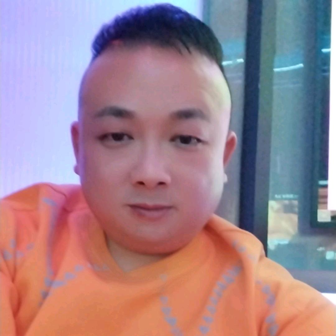 服务者韩开心413