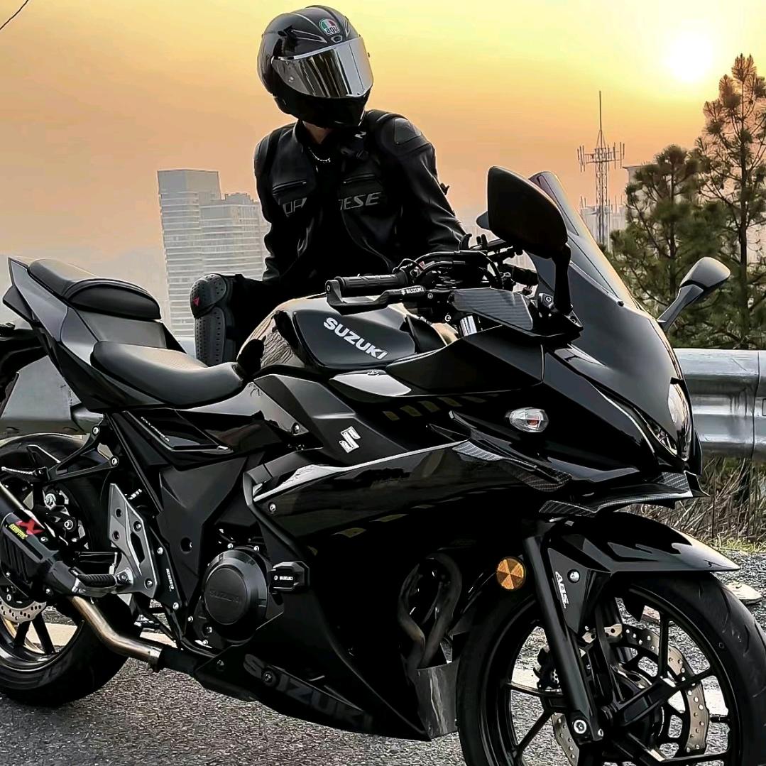 小兔子摩托装备™🕊