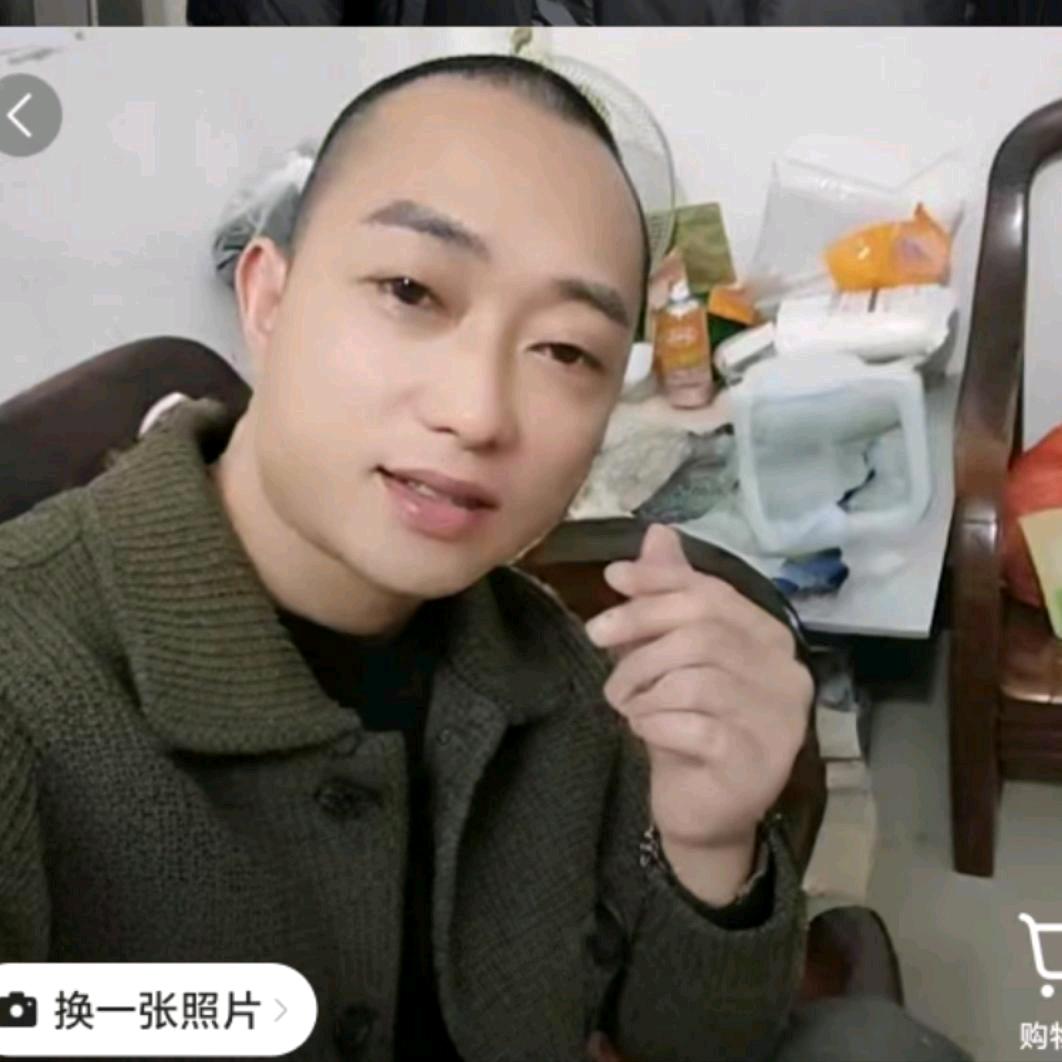 贵州坨坨肉欢乐屋朱哥