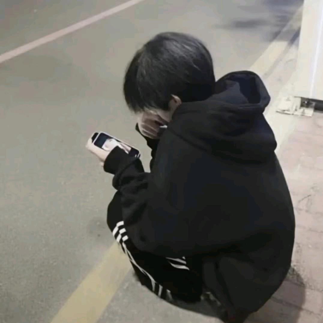 依旧