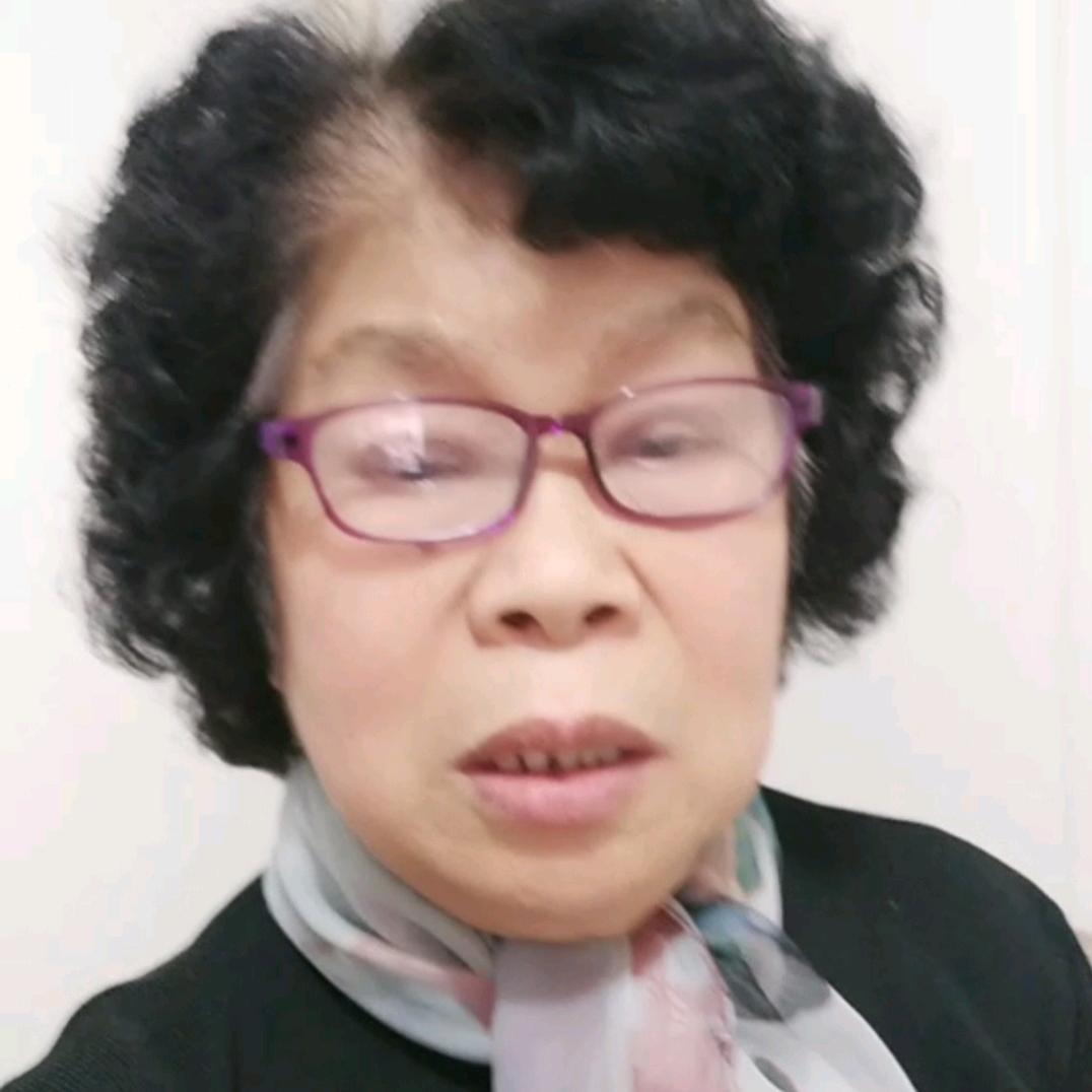 小宝奶（晚上8.20开播）