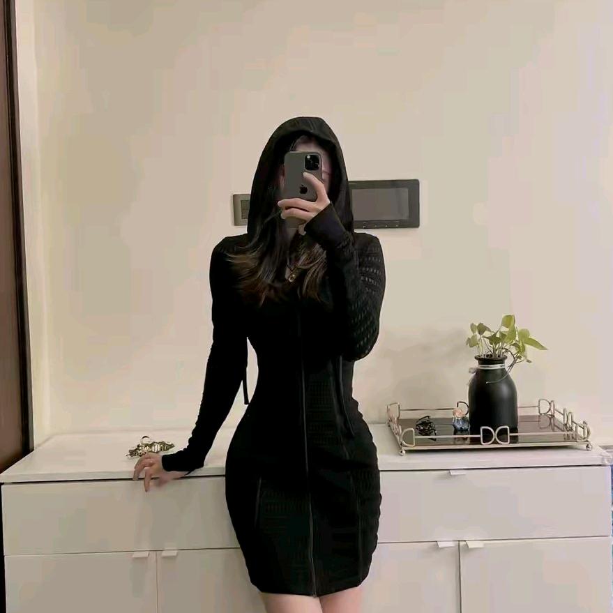 深圳南油西西高端女装定制《爆款返场》