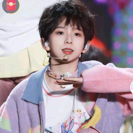 小铭看小昂