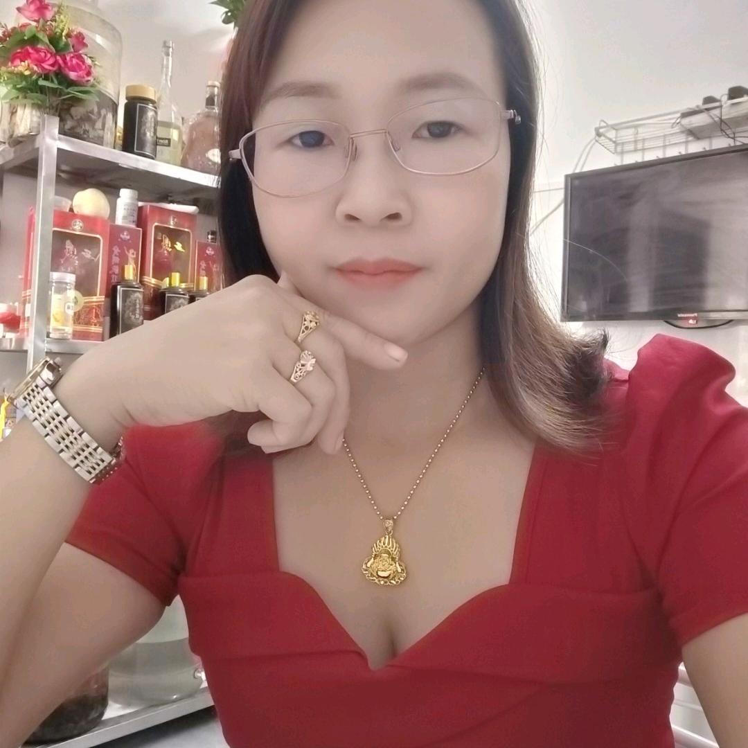 靖西开心果💐