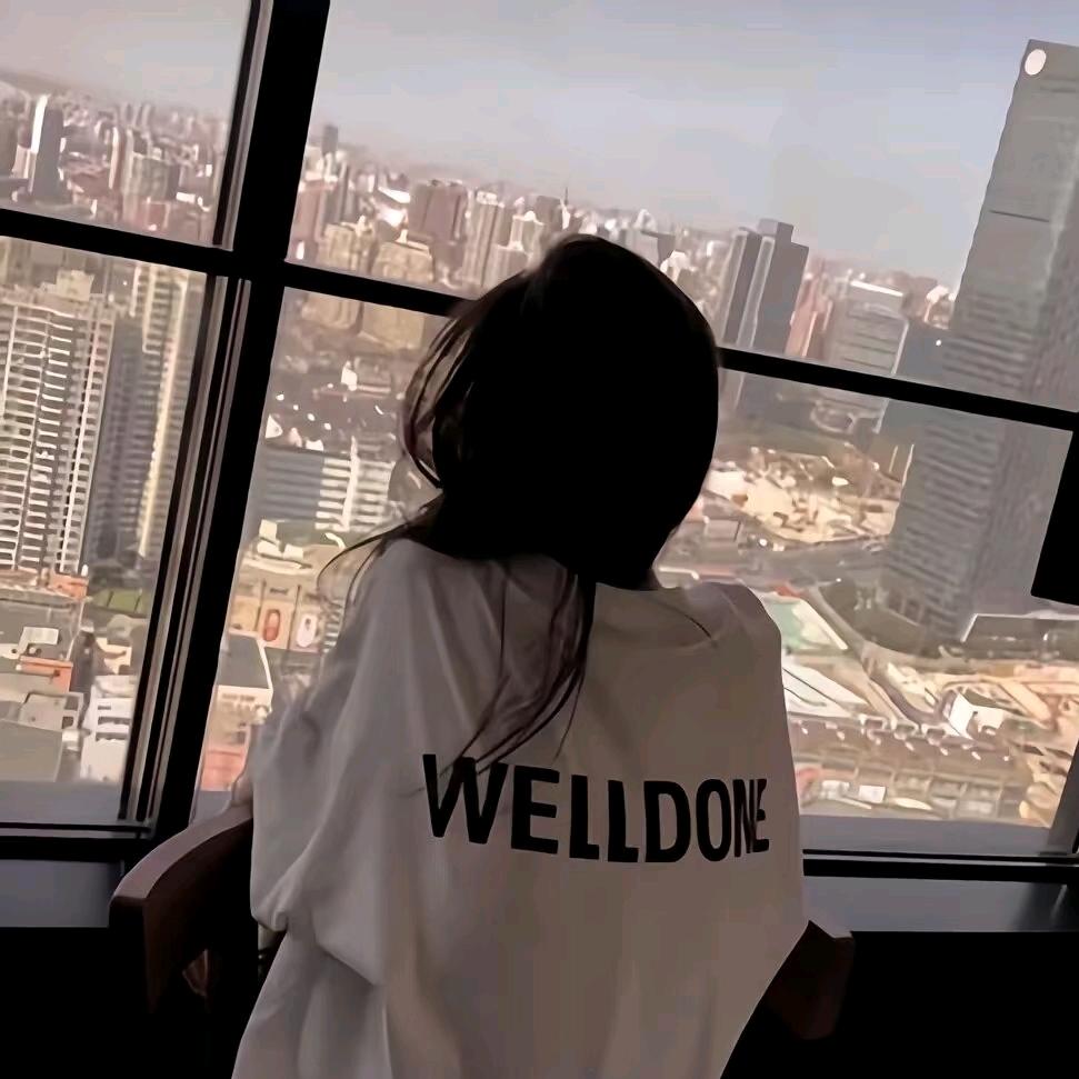 图图cos女仆勾引壮壮妈