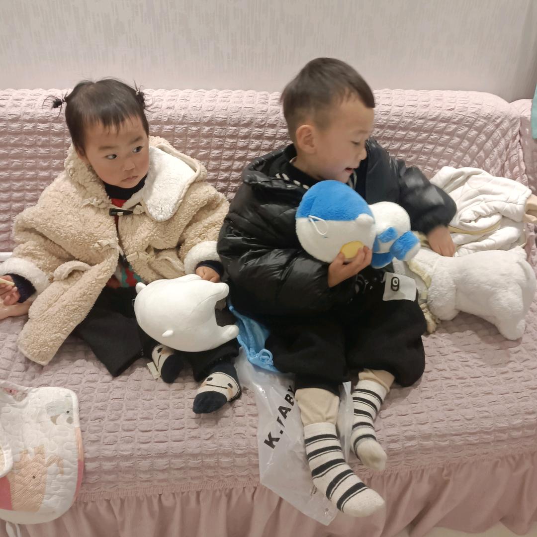 元宝与小米糯😃😄