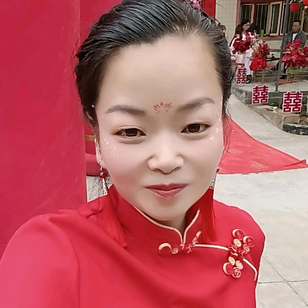 贾《宋磊鼓舞团》