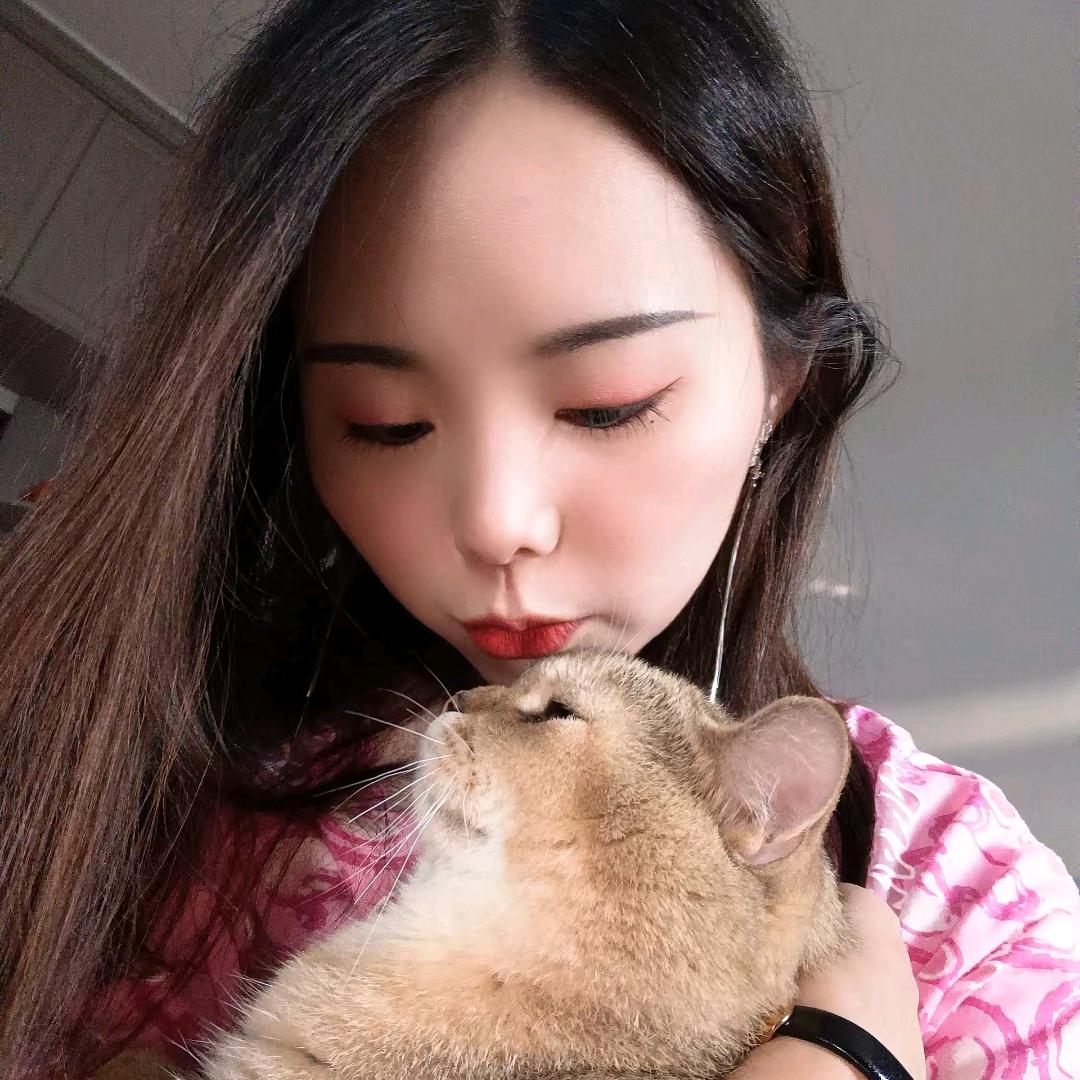 🌸卖饭团的小敏子吖🌸