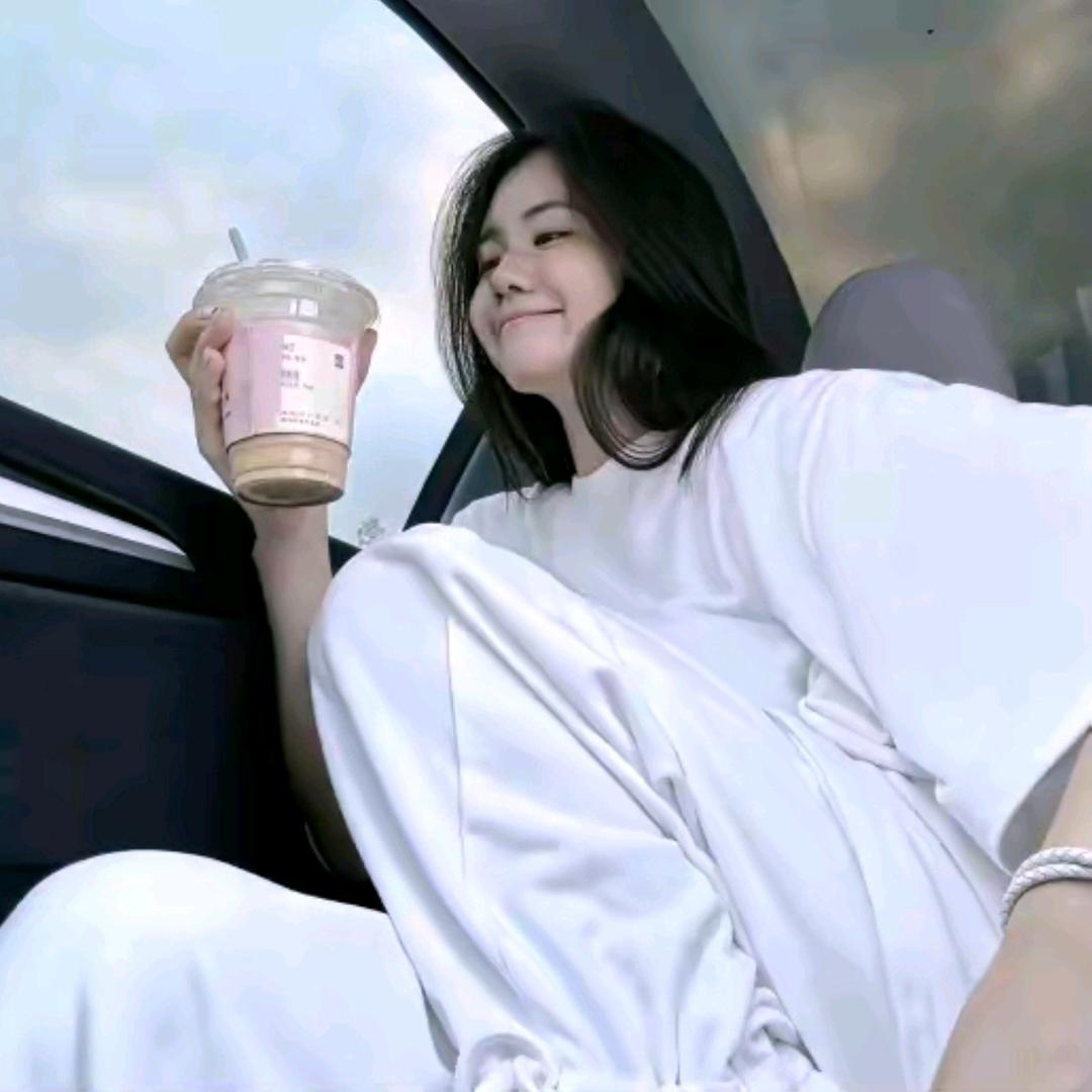 桃子PEACH ZHOU轻奢分享