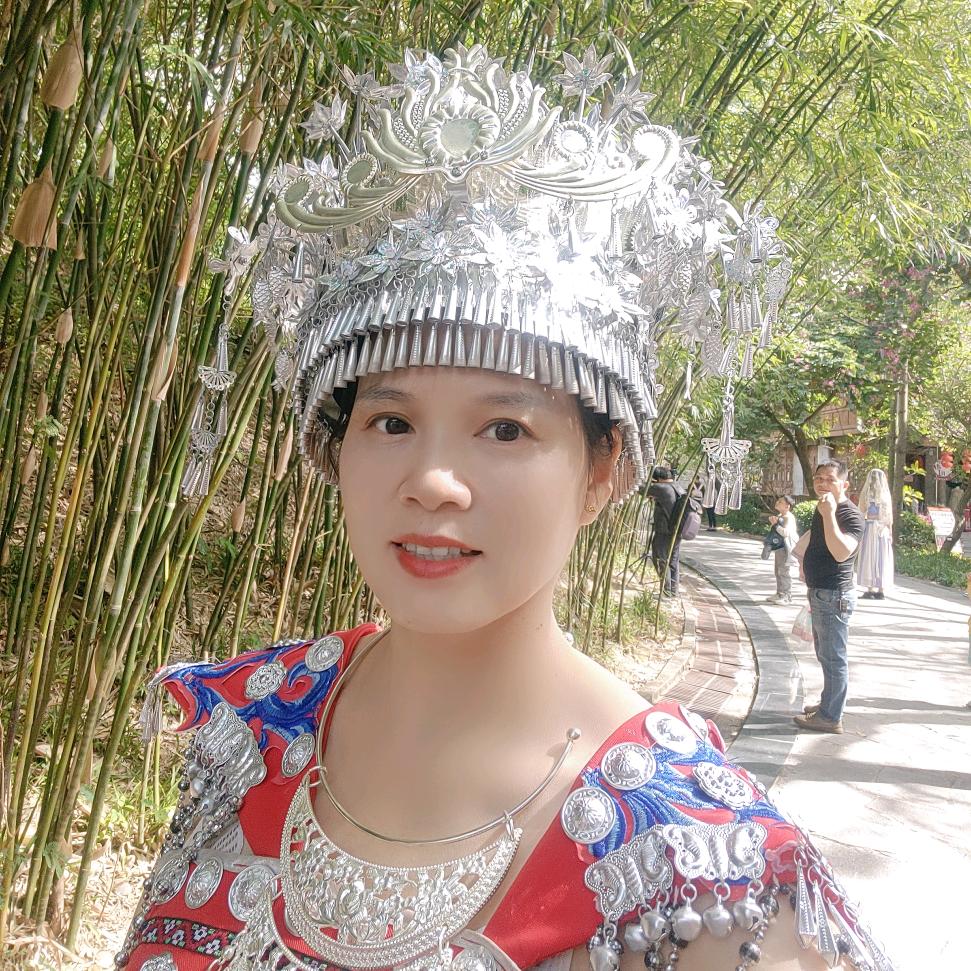 吴姐(纯属娱乐，拒绝私聊)