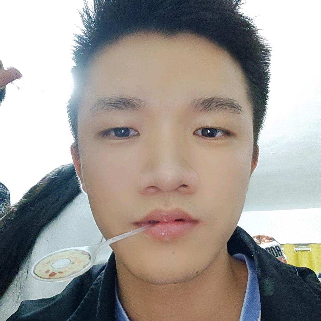 专搞副业的小曹