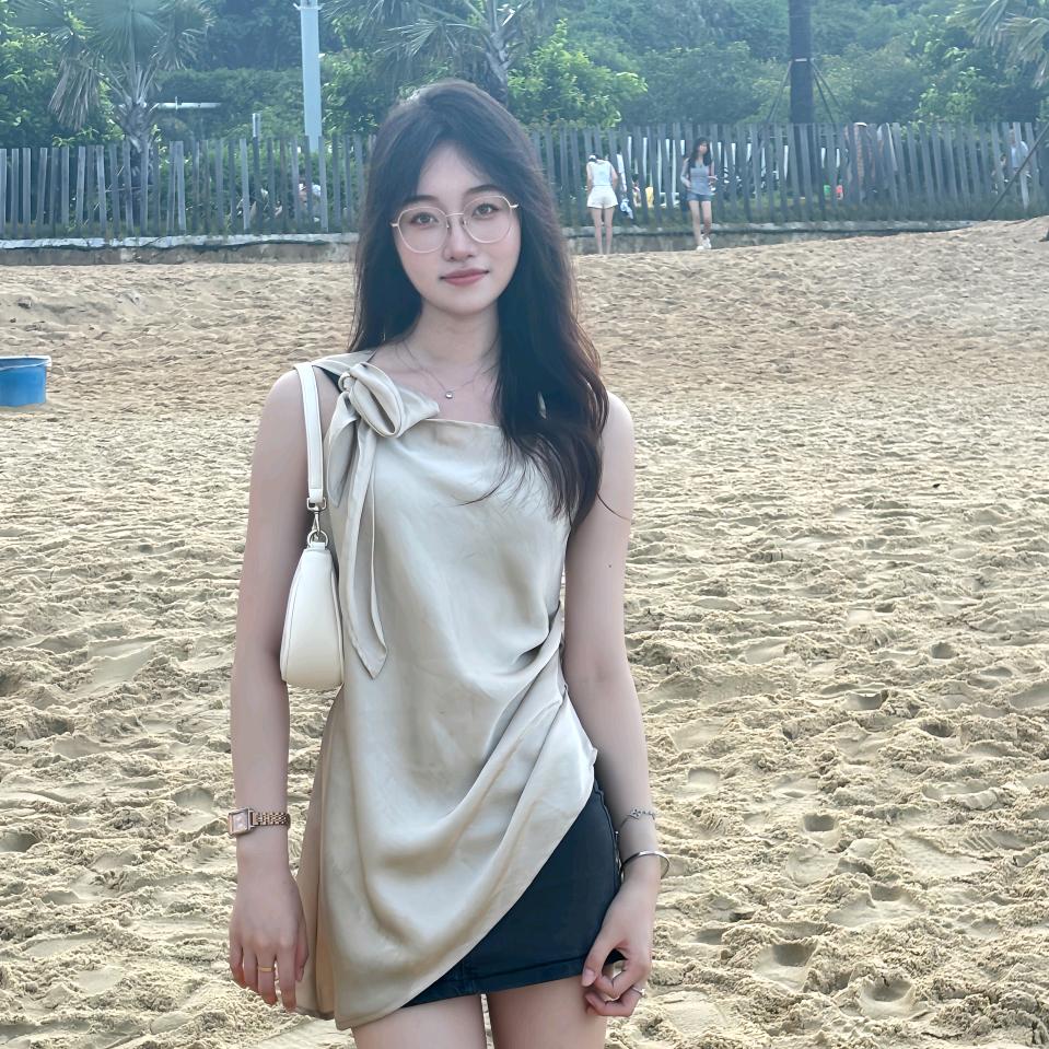 小怡干嘛呢