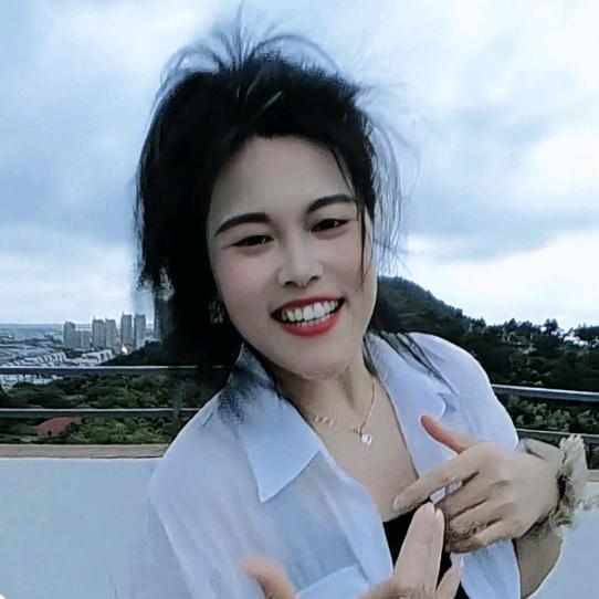 蓝天小芳 《早上10.40》开播