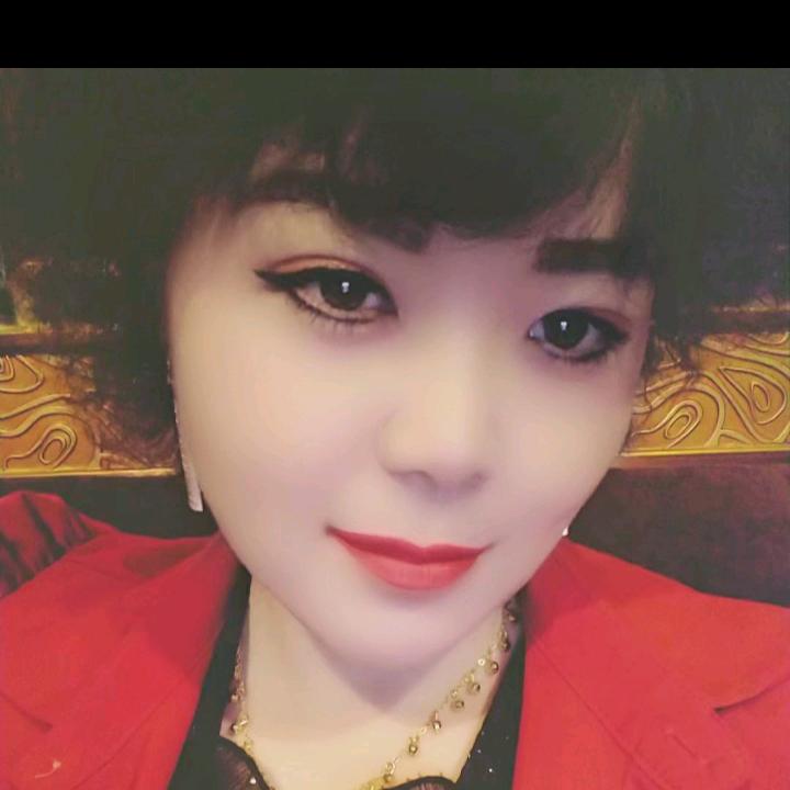 迪丽努尔