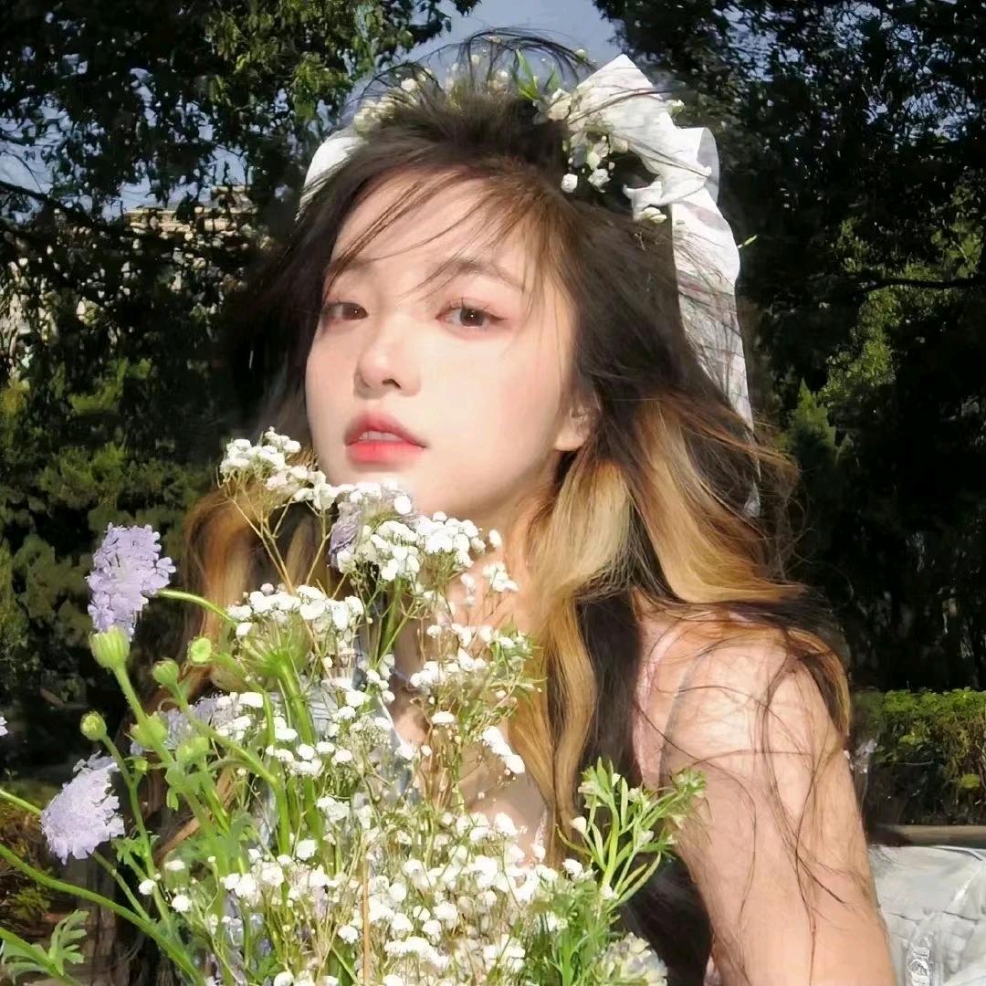 小何吖