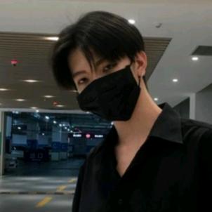 男哥