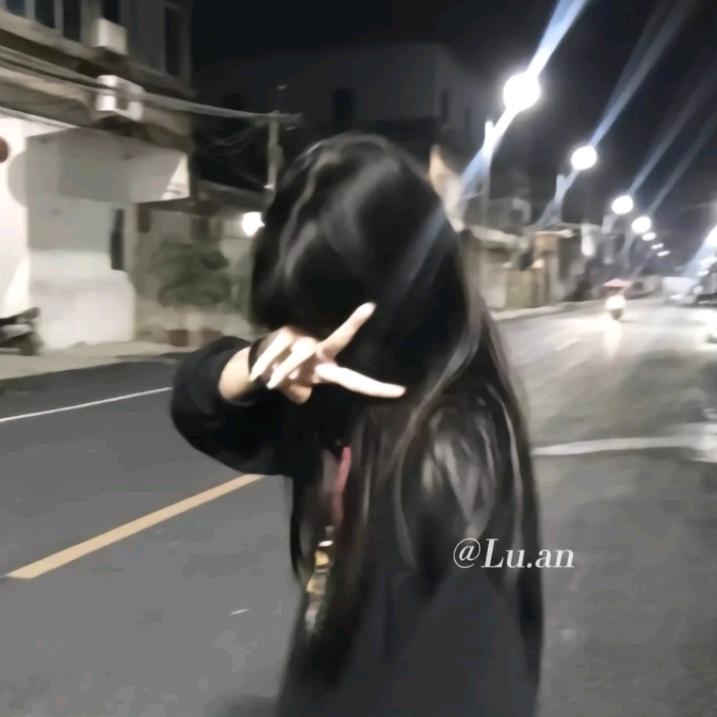Janice-Man鹿桉.
