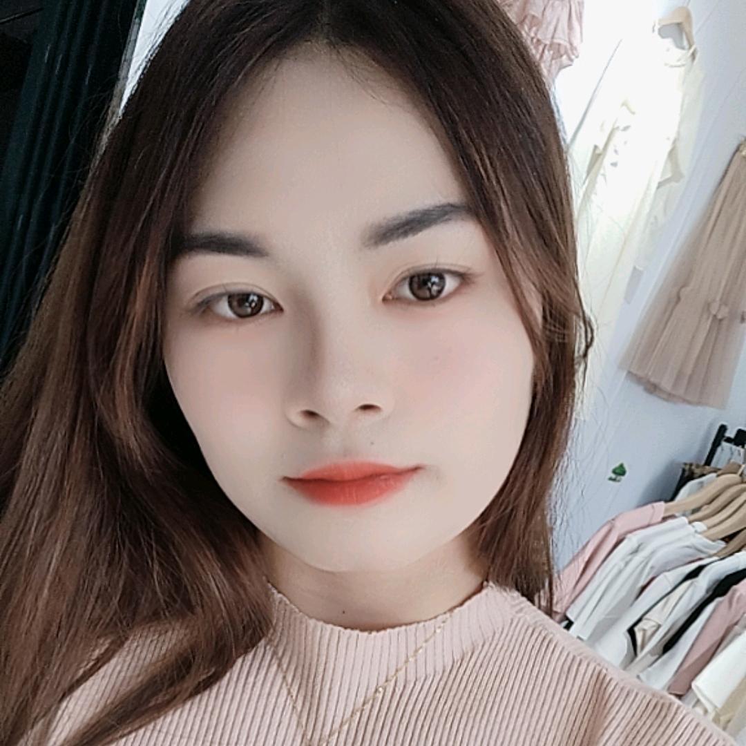闺蜜女装✨芳