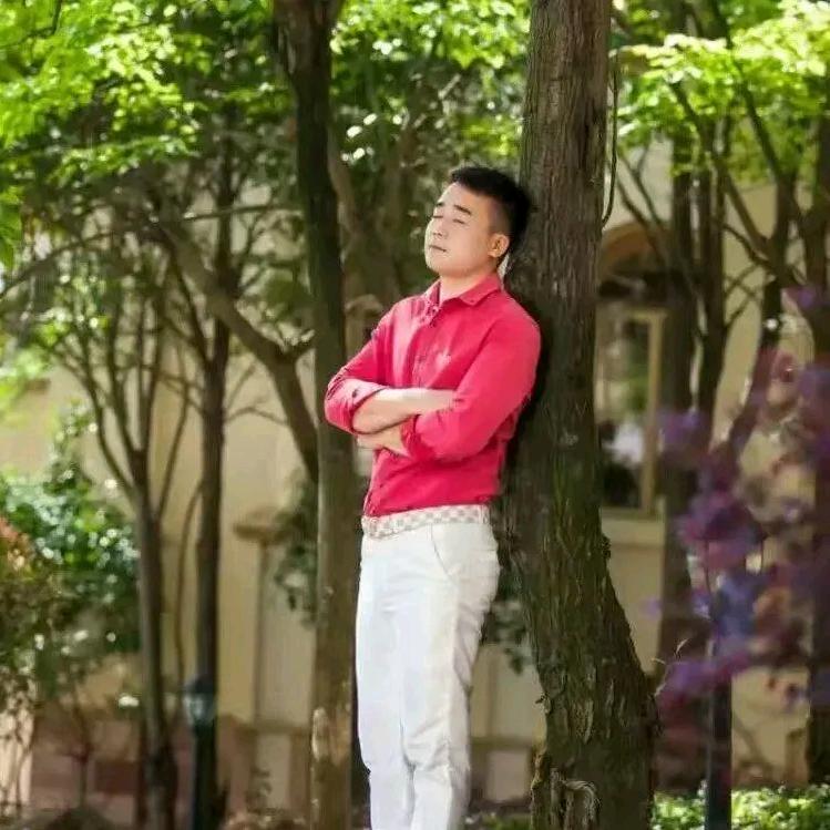 李林 。