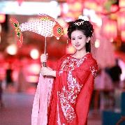 汉服妆造拍照