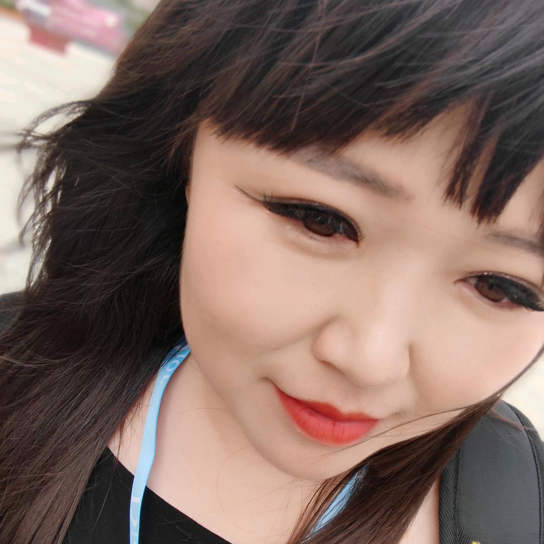 爱 意 随 风 起