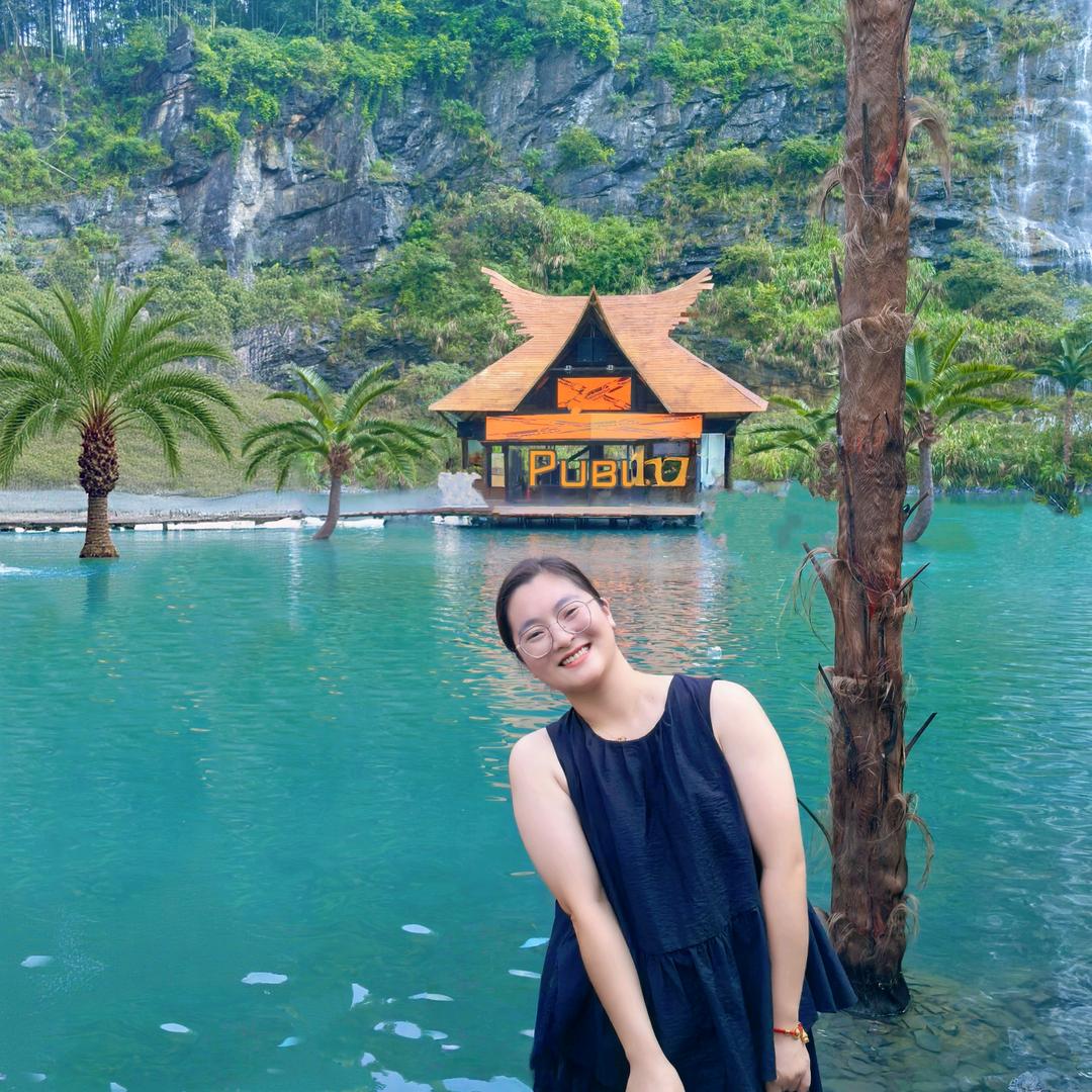 小小姑娘