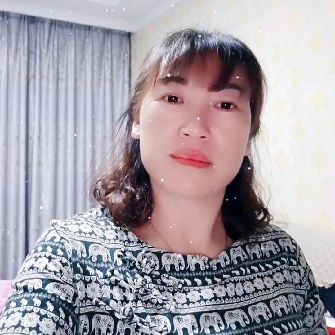 佳惠穿搭