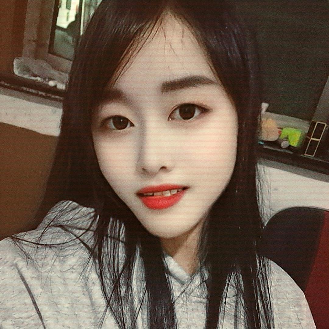 ℳঞ微笑式 ໌້ᮨ꧔ꦿ᭄悲伤💘