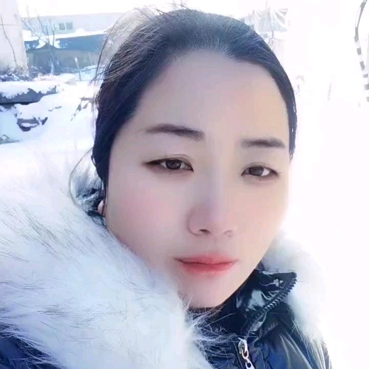 村里梅