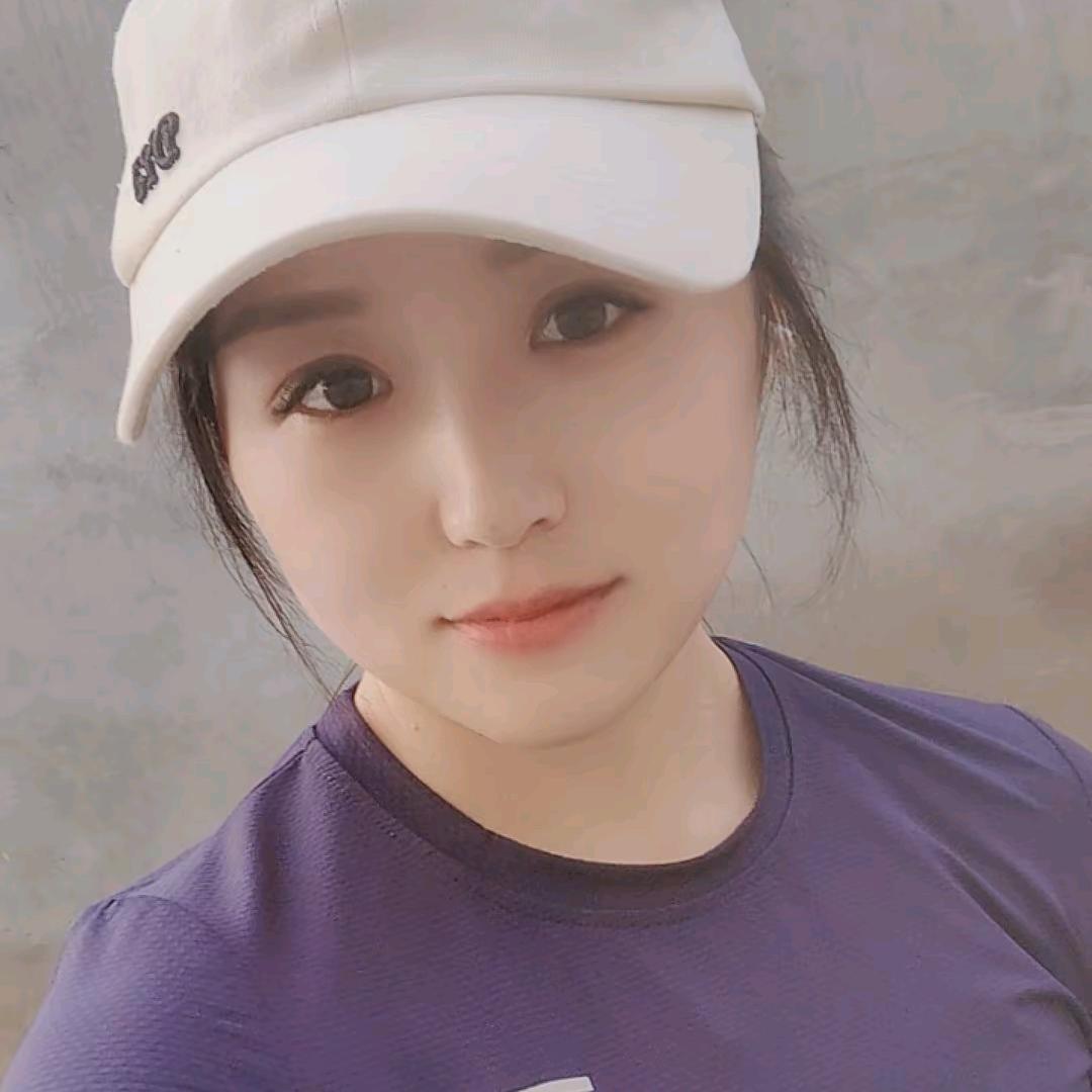 爱跑步的张一一