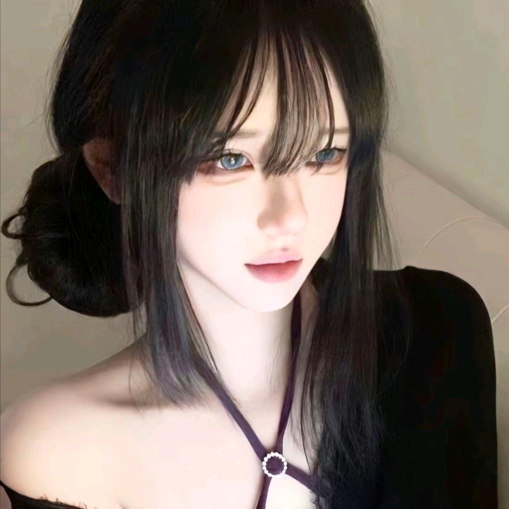 M😍