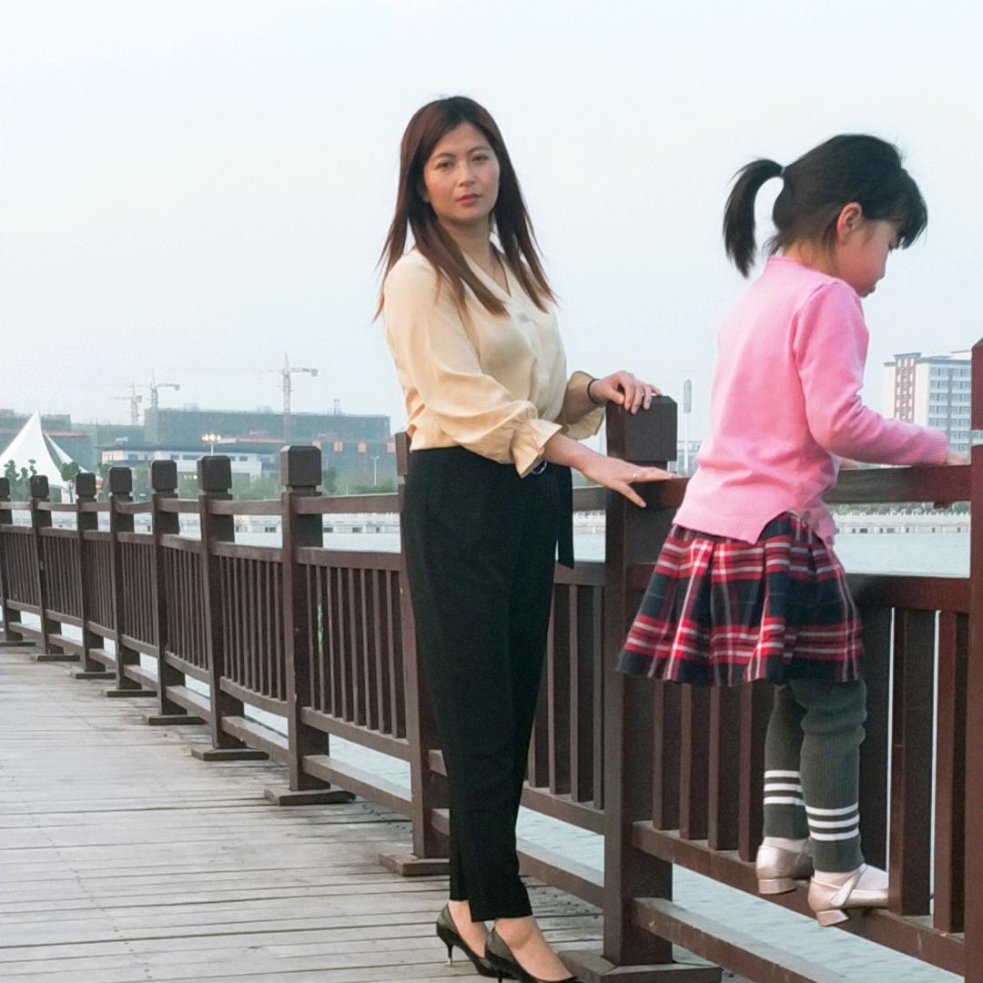 我爱我的家两个宝贝一个他